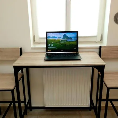 Pearl - King Bed - Netflix - Projector - Fast Wi-fi Appartamento *