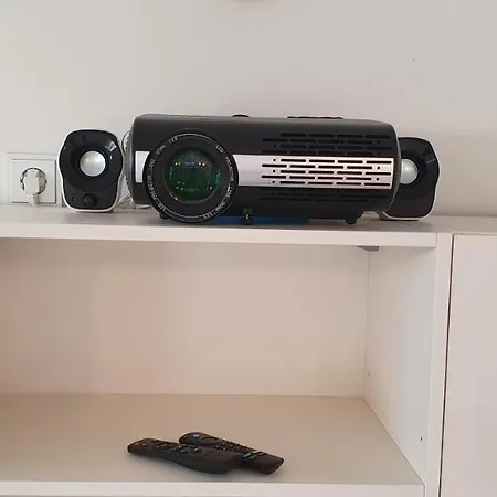 Pearl - King Bed - Netflix - Projector - Fast Wi-fi Appartamento